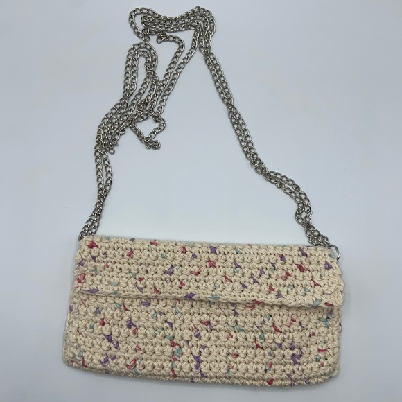 Hand-Knitted Crossbody Bag - Picture 7 of 15
